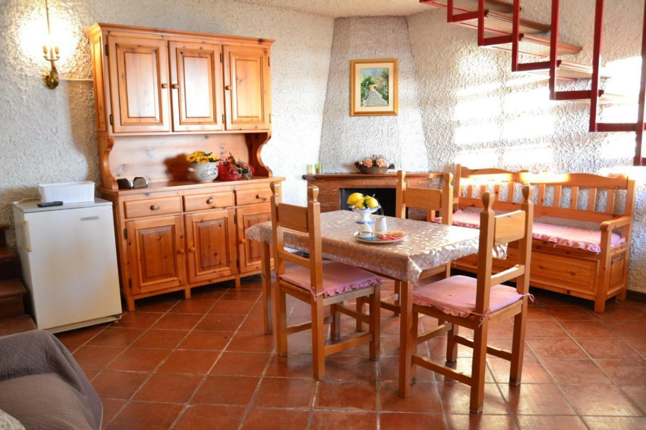 Ferienwohnung 'La Torre Di Adele' Pianillo Exterior foto